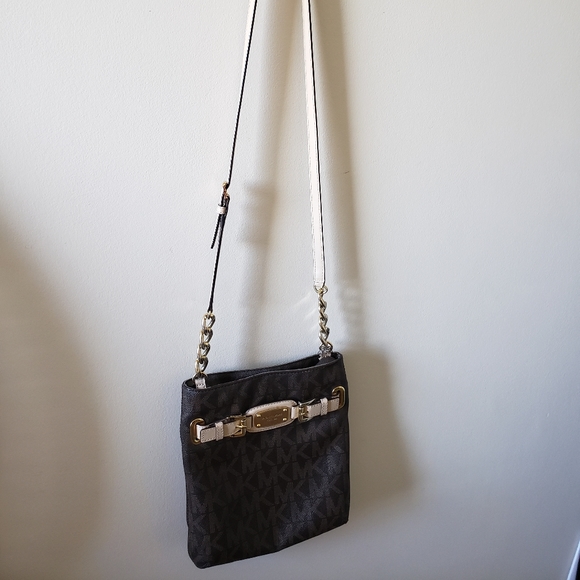 Michael Kors Hamilton crossbody bag - Picture 1 of 7